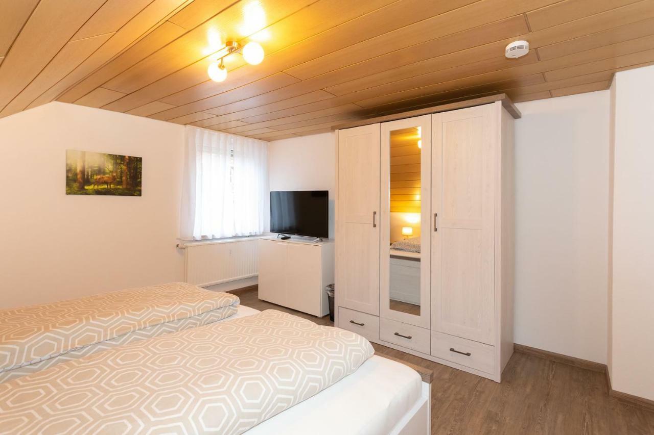 Gaestezimmer - Ferienwohnung 2 - Brauhaus Duerr Dorfprozelten Eksteriør billede